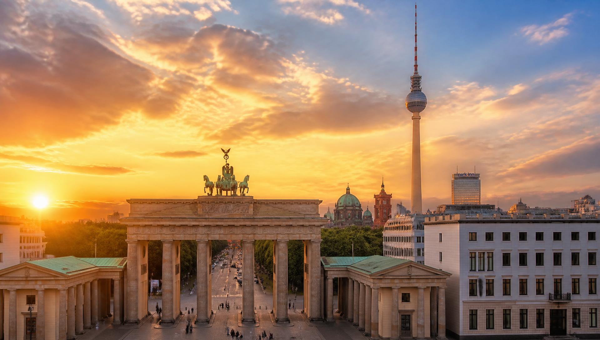 Die Brandenburger Tor und die Museumsinsel in Berlin